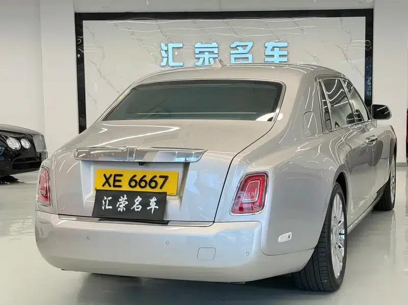 2018 Phantom 6.7T Long Wheelbase — миниатюра 6