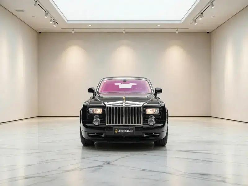 2011 Nissan Phantom 6.7L Automatic 4WD 5-Seater (Parallel Import) — миниатюра 2