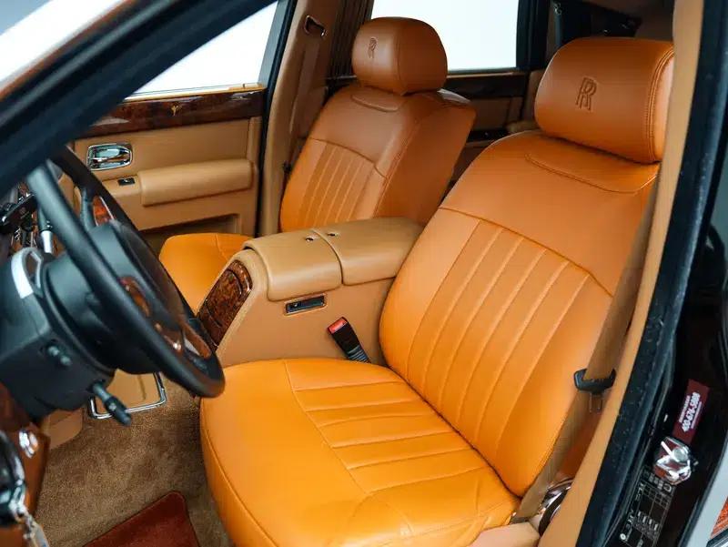 2011 Nissan Phantom 6.7L Automatic 4WD 5-Seater (Parallel Import) — миниатюра 20