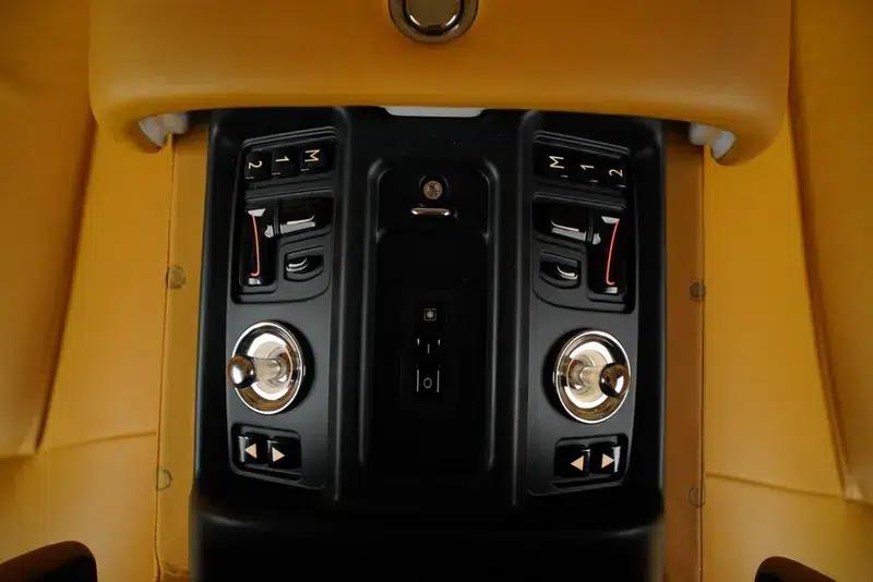 2013 Phantom 6.7L Extended Wheelbase (EWB) — миниатюра 13