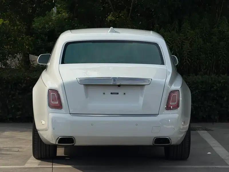 2018 Phantom 6.7T Long Wheelbase — миниатюра 3