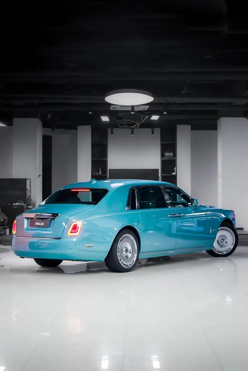 2018 Phantom 6.7T Long Wheelbase — миниатюра 23