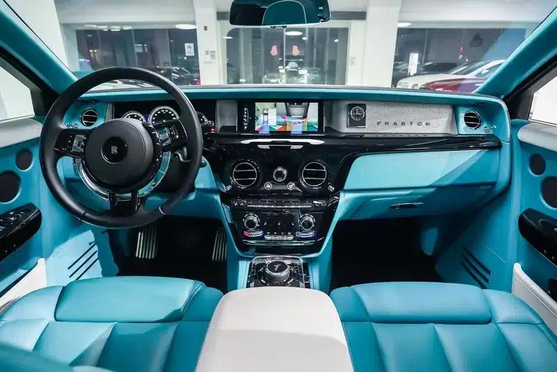 2018 Phantom 6.7T Long Wheelbase — миниатюра 25