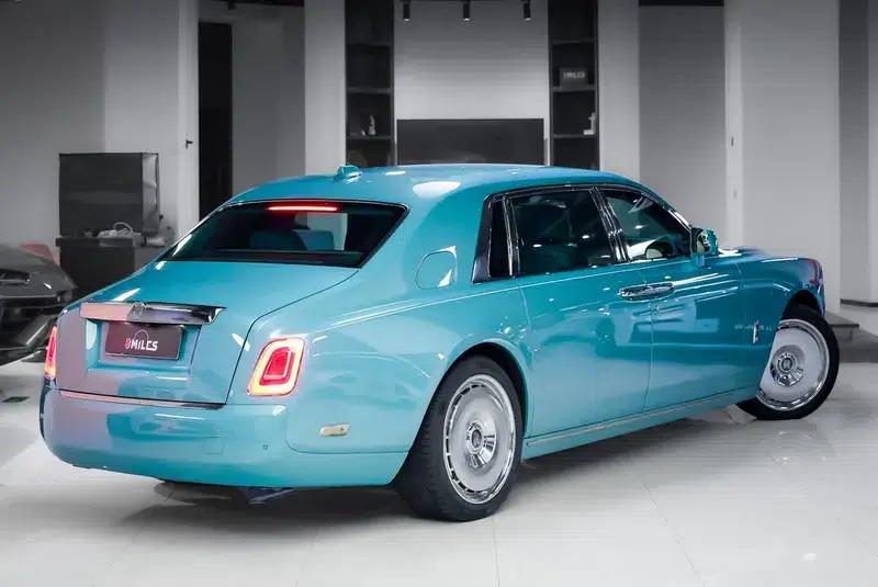 2018 Phantom 6.7T Long Wheelbase — миниатюра 6
