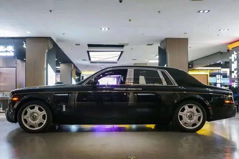 2013 Phantom 6.7L Standard Edition — миниатюра 2
