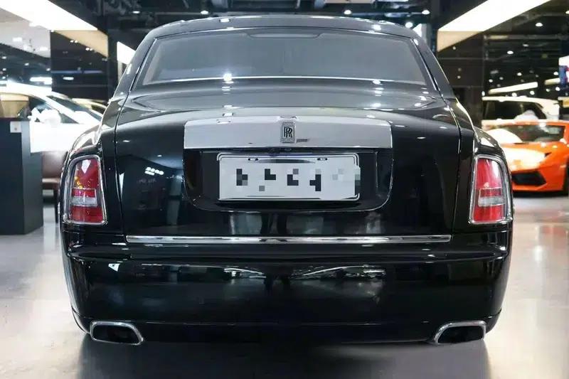 2013 Phantom 6.7L Standard Edition — миниатюра 3