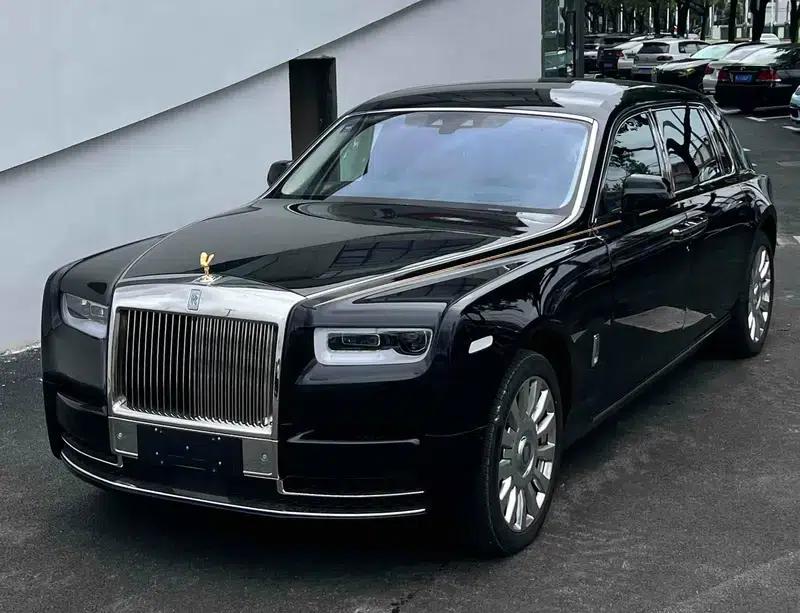 2018 Phantom 6.7T Long Wheelbase — миниатюра 1
