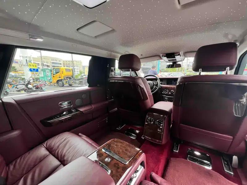 2018 Phantom 6.7T Long Wheelbase — миниатюра 12
