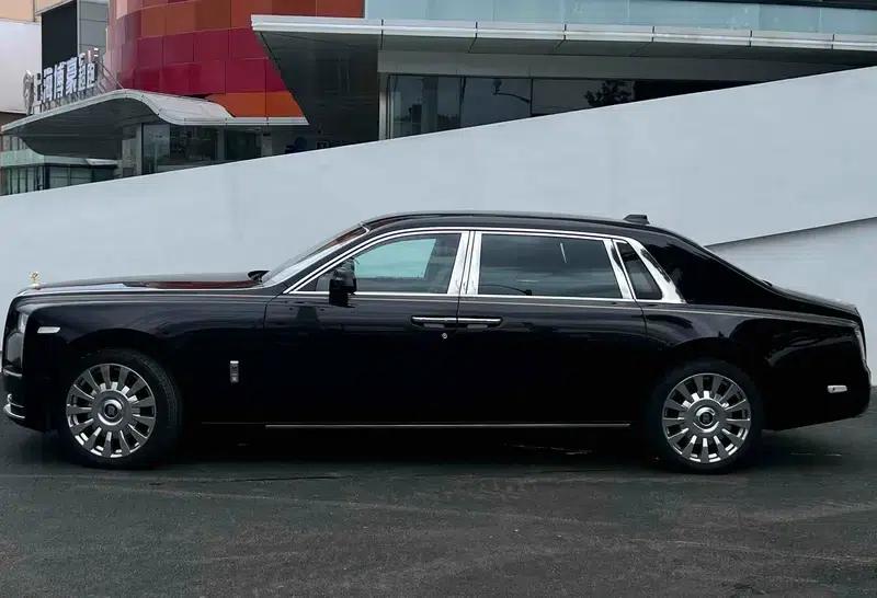 2018 Phantom 6.7T Long Wheelbase — миниатюра 3