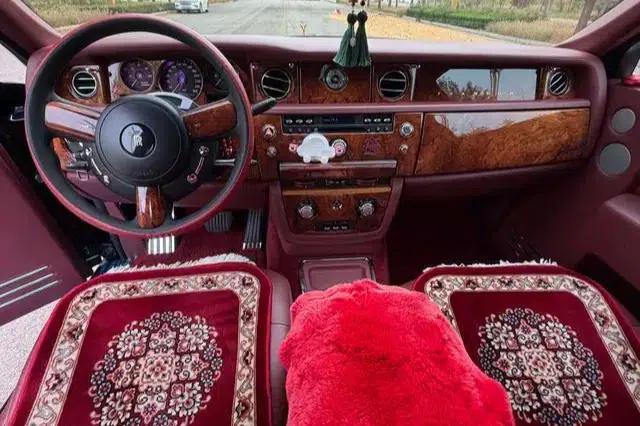 2006 Phantom 6.7L Presidential Class — миниатюра 7