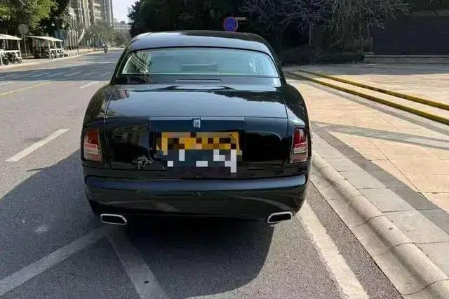 2013 Phantom 6.7L Coupe — миниатюра 3