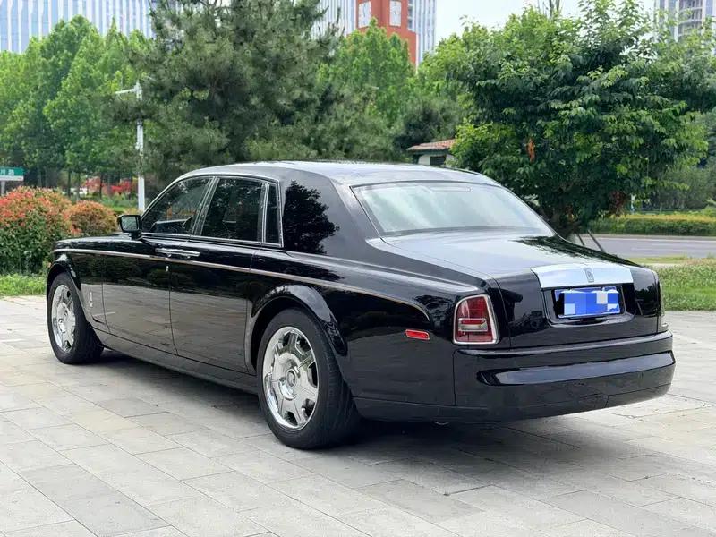 2004 Phantom 6.7L Standard Edition — миниатюра 4