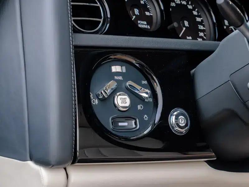 2013 Phantom 6.7L Extended Wheelbase (EWB) — миниатюра 17