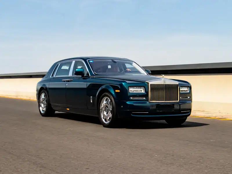 2013 Phantom 6.7L Extended Wheelbase (EWB) — миниатюра 3