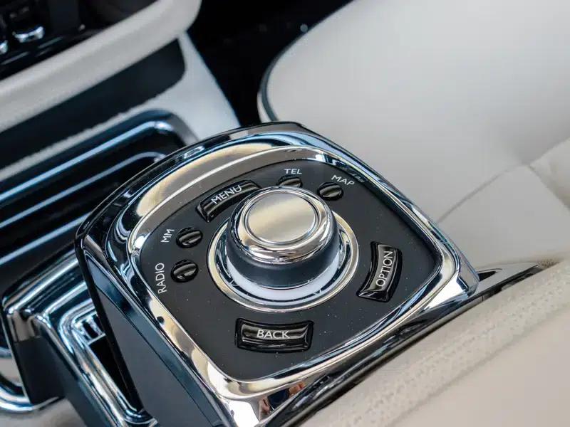 2013 Phantom 6.7L Extended Wheelbase (EWB) — миниатюра 23