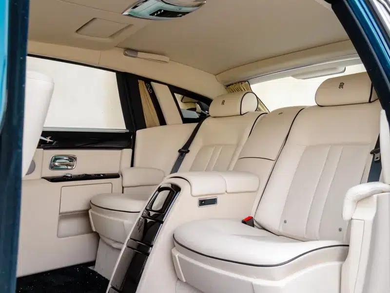 2013 Phantom 6.7L Extended Wheelbase (EWB) — миниатюра 27