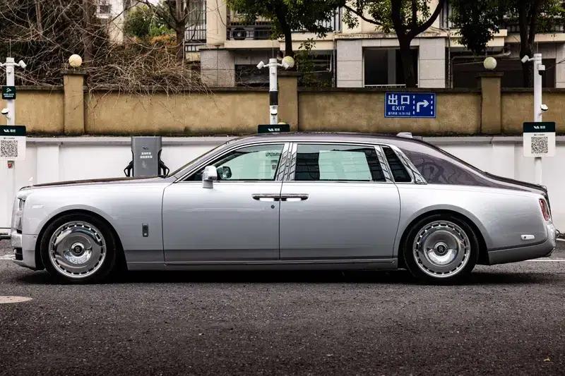 2018 Phantom 6.7T Long Wheelbase — миниатюра 5