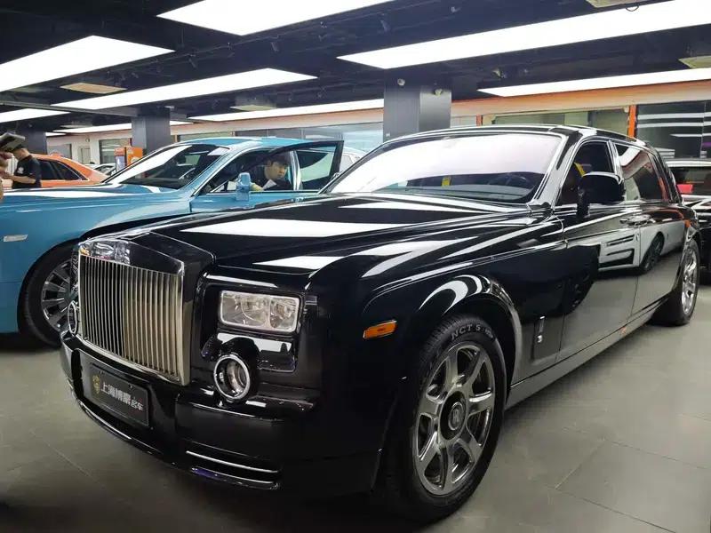 2011 Nissan Phantom 6.7T Automatic 4WD 4-Seater (Parallel Import) — миниатюра 1