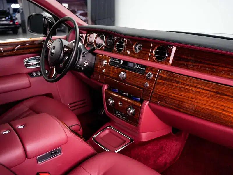 2011 Nissan Phantom 6.7T Automatic 4WD 4-Seater (Parallel Import) — миниатюра 14