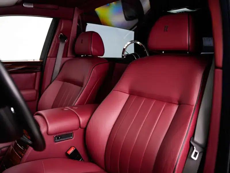 2011 Nissan Phantom 6.7T Automatic 4WD 4-Seater (Parallel Import) — миниатюра 17