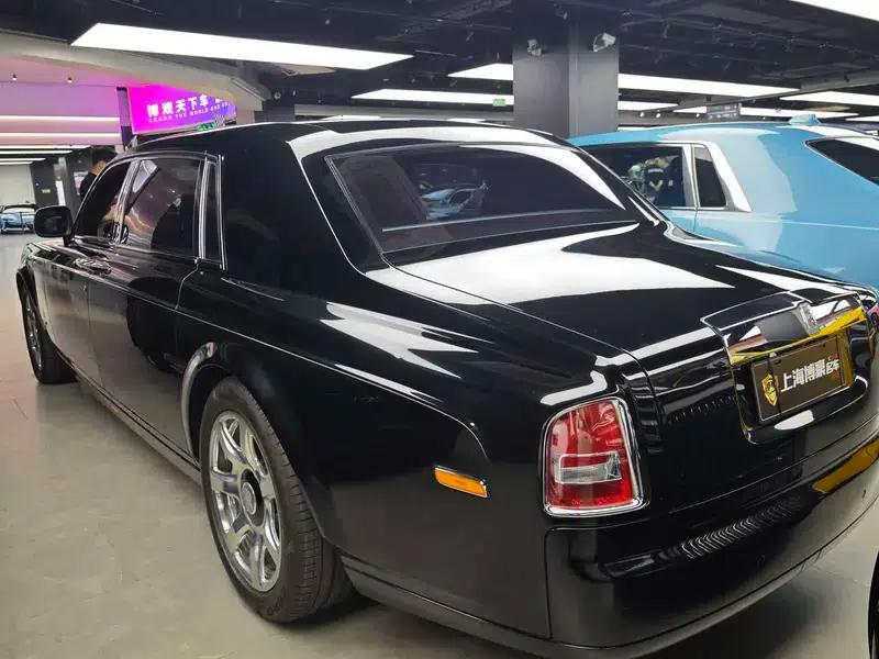 2011 Nissan Phantom 6.7T Automatic 4WD 4-Seater (Parallel Import) — миниатюра 3