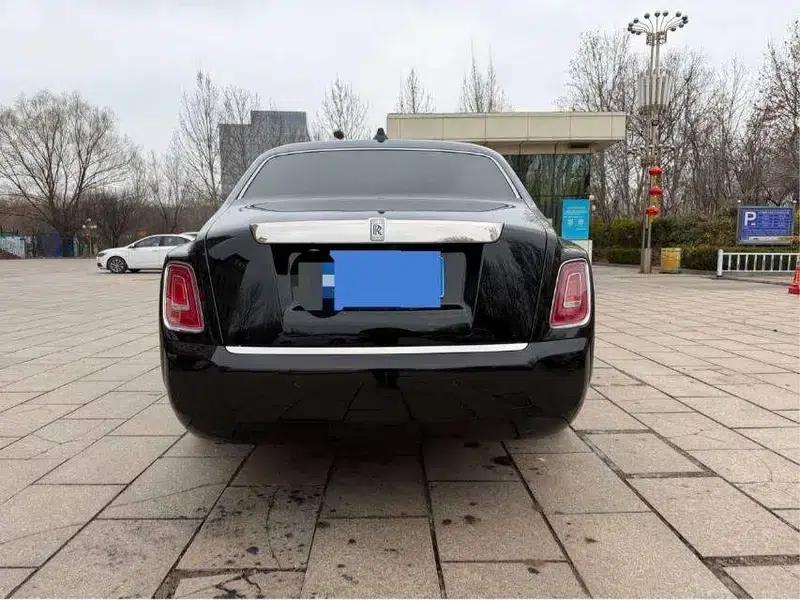 2018 Phantom 6.7T Long Wheelbase — миниатюра 4