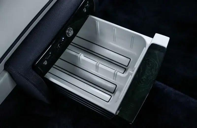 2013 Phantom 6.7L Extended Wheelbase (EWB) — миниатюра 12
