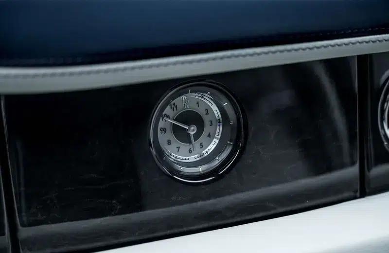2013 Phantom 6.7L Extended Wheelbase (EWB) — миниатюра 17