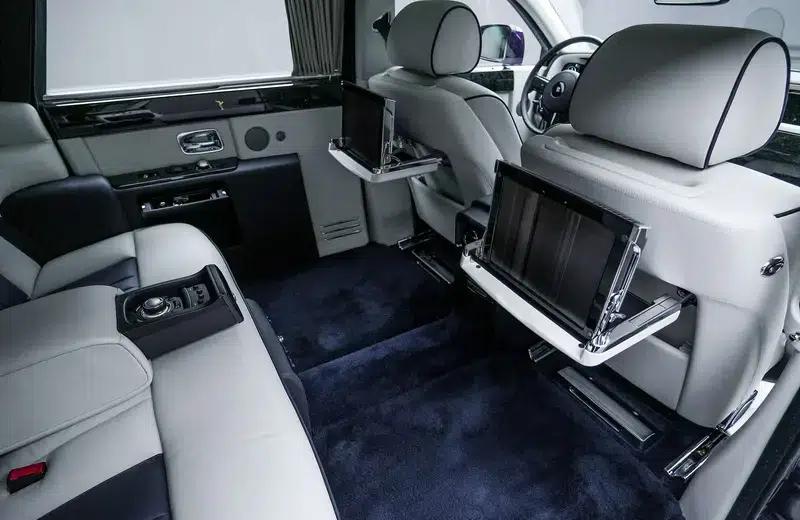 2013 Phantom 6.7L Extended Wheelbase (EWB) — миниатюра 23