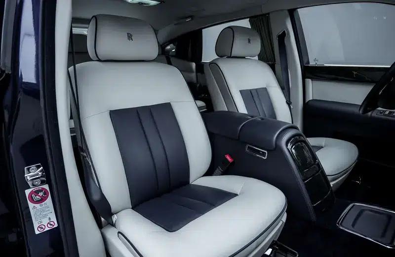 2013 Phantom 6.7L Extended Wheelbase (EWB) — миниатюра 25