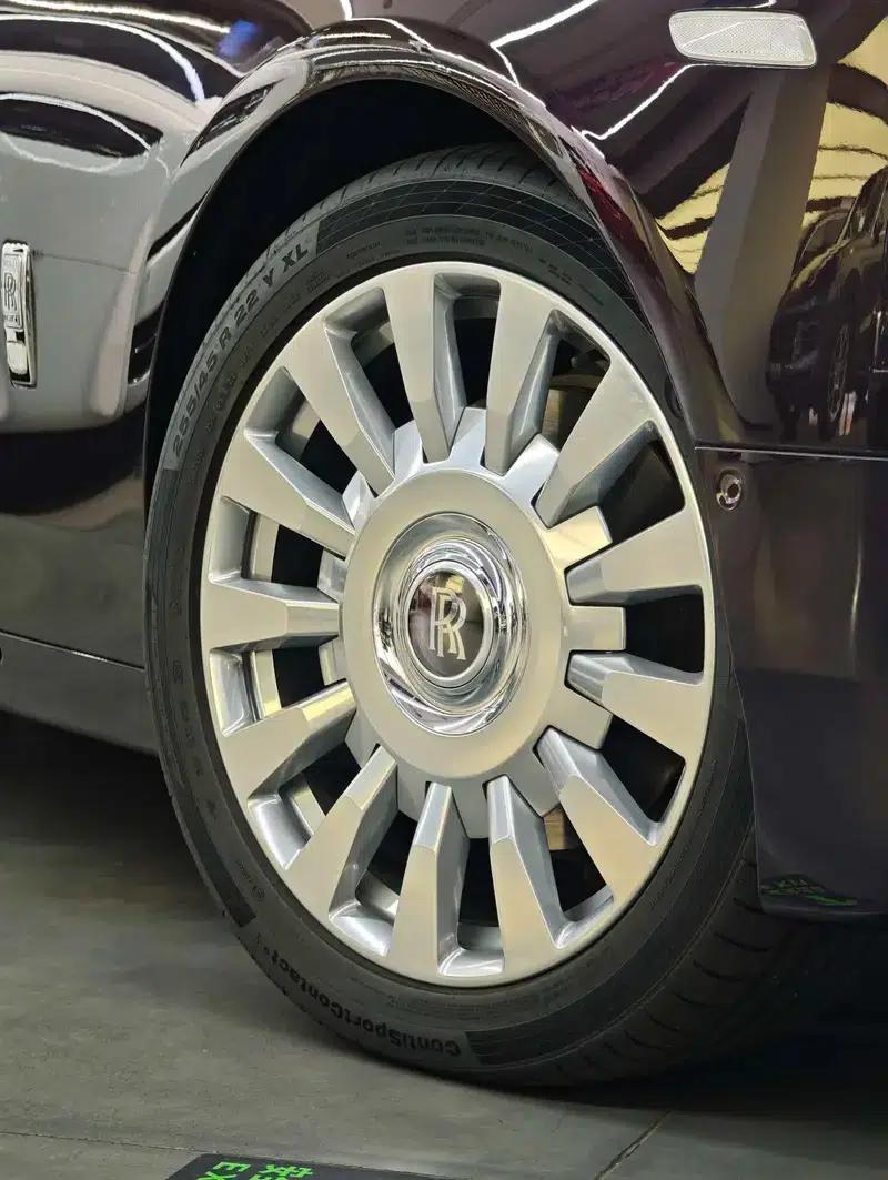 2018 Phantom 6.7T Long Wheelbase — миниатюра 10