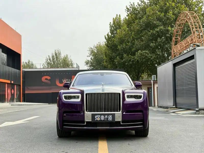 2018 Phantom 6.7T Long Wheelbase — миниатюра 2