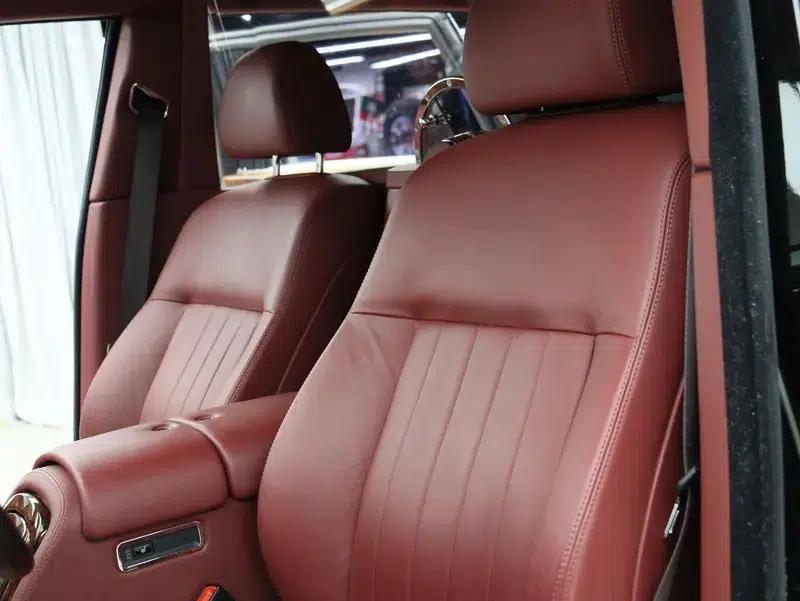 2006 Phantom 6.7L Extended Wheelbase (EWB) — миниатюра 20