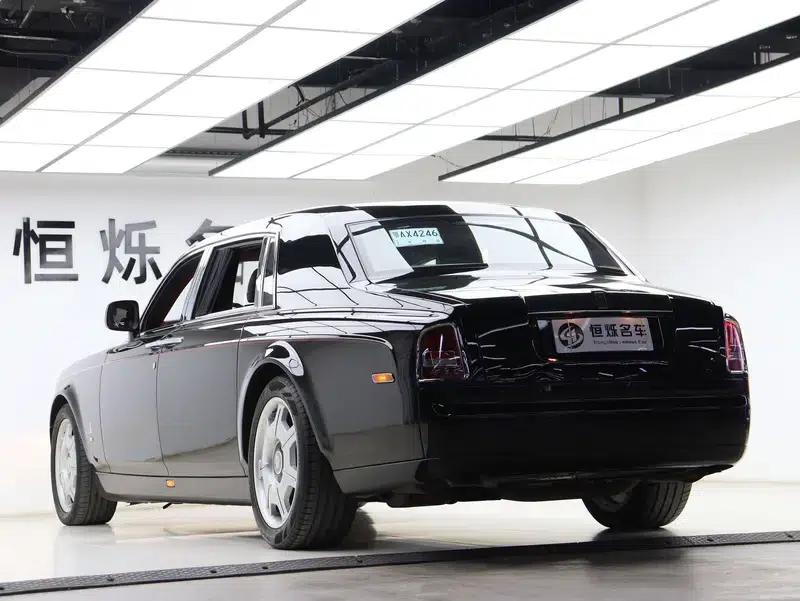 2006 Phantom 6.7L Extended Wheelbase (EWB) — миниатюра 5