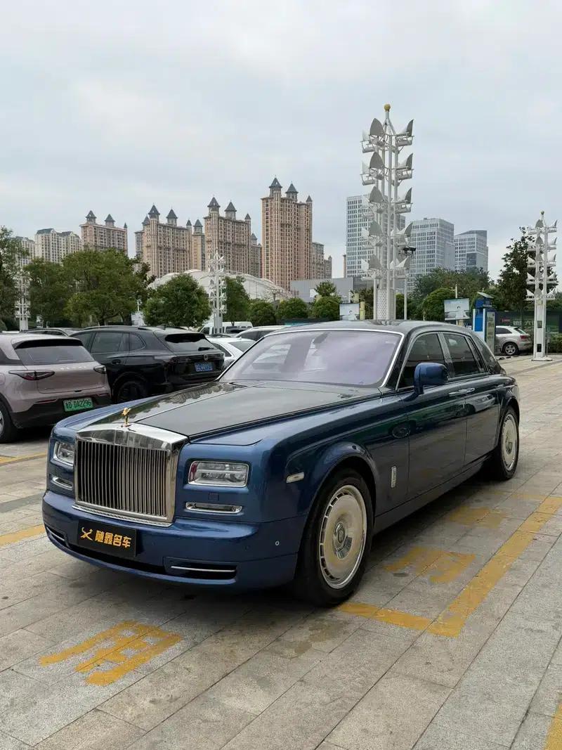 2016 Phantom 6.7L Urban Classic Edition — миниатюра 1