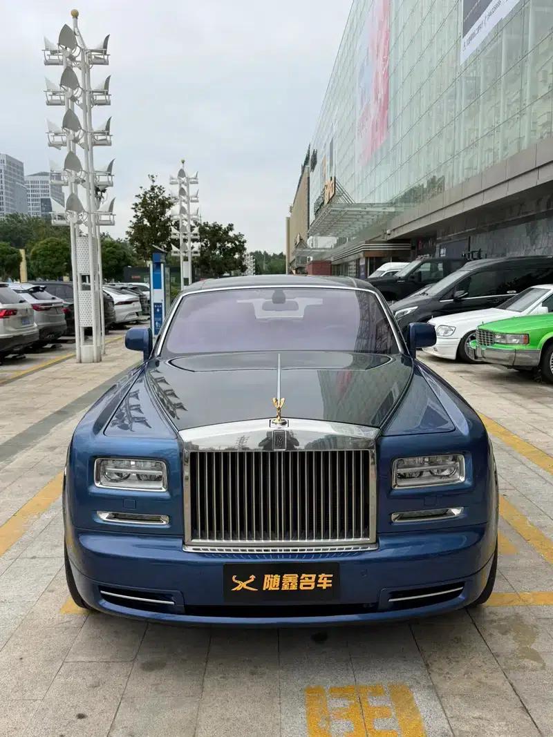 2016 Phantom 6.7L Urban Classic Edition — миниатюра 2