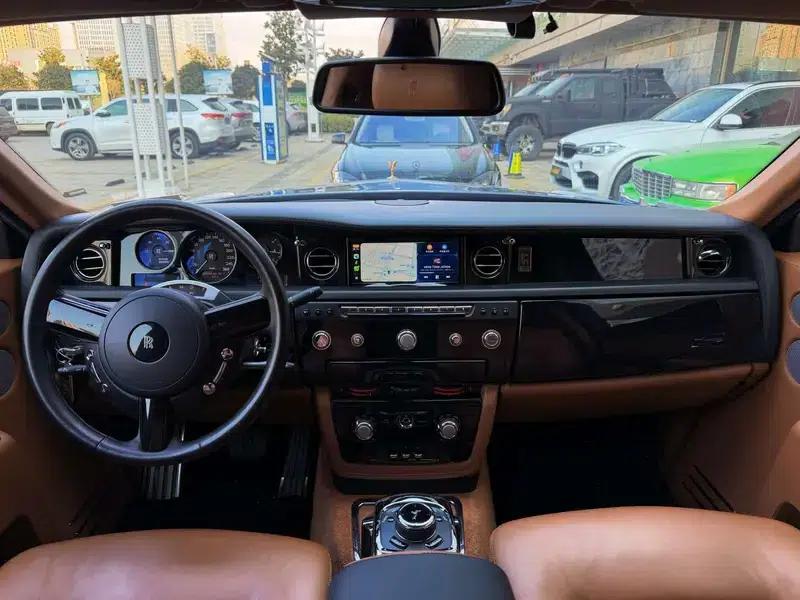 2016 Phantom 6.7L Urban Classic Edition — миниатюра 12