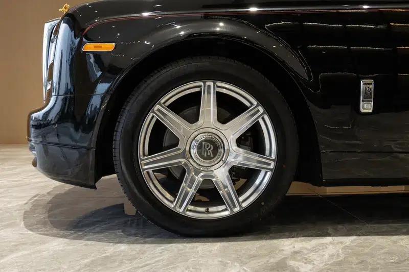 2013 Phantom 6.7L Standard Edition — миниатюра 9
