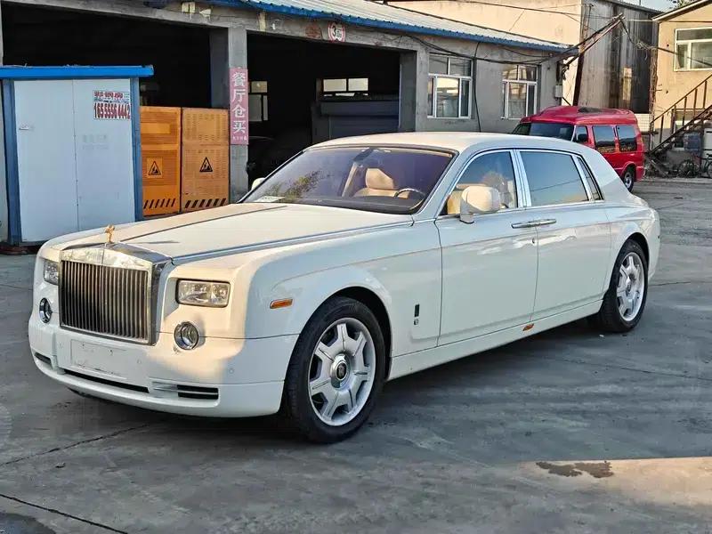 2011 Phantom 6.7T Automatic Rear-Wheel Drive 4-Seater Factory Custom Edition — миниатюра 11