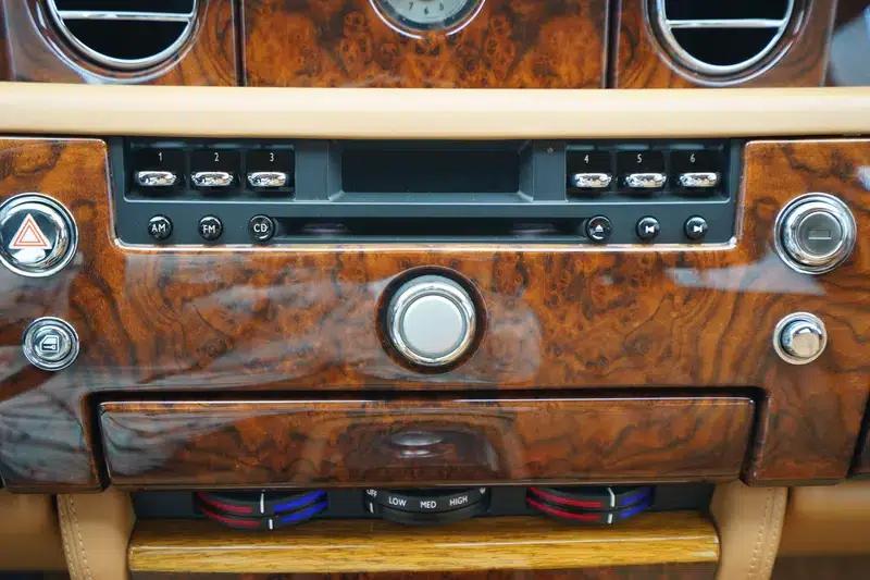 2011 Phantom 6.7L Automatic Rear-Wheel Drive 4-Seater Factory Custom Edition — миниатюра 9