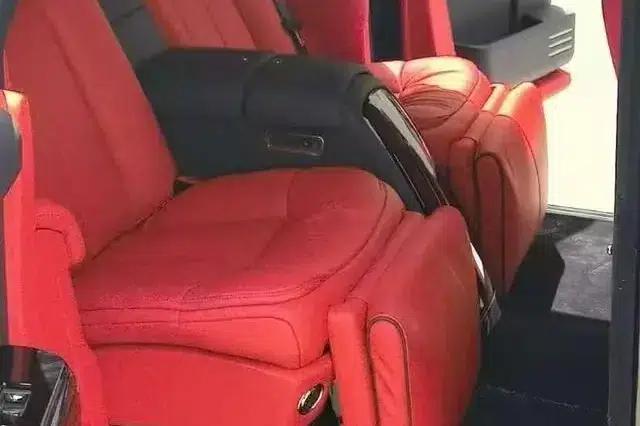 2013 Phantom 6.7L Standard Edition — миниатюра 9