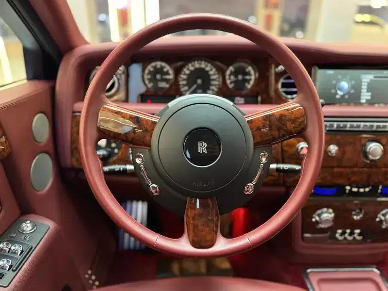 2013 Phantom 6.7L Extended Wheelbase (EWB) — миниатюра 18