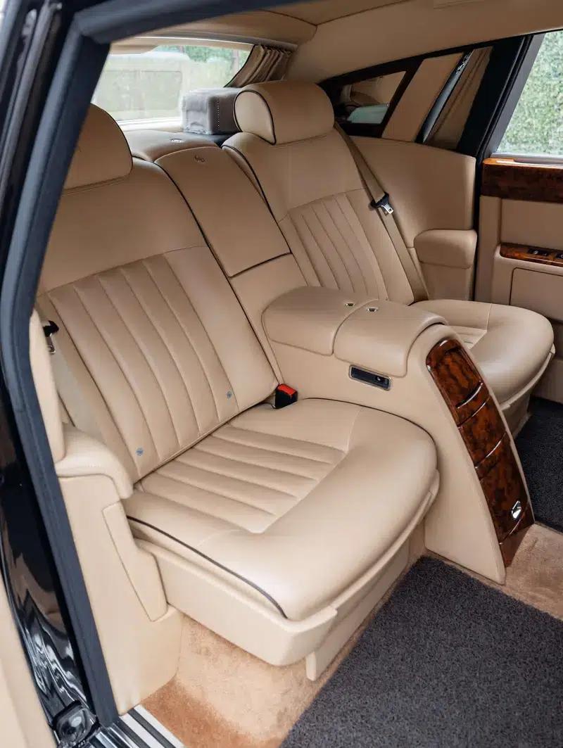 2011 Nissan Phantom 6.7T Automatic 4WD 4-Seater (Parallel Import) — миниатюра 15