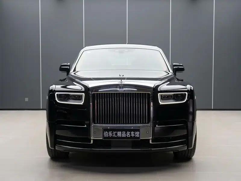 2018 Phantom 6.7T Long Wheelbase — миниатюра 2