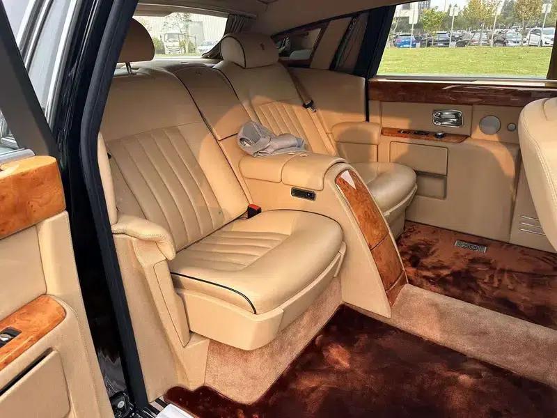 2013 Phantom 6.7L Extended Wheelbase (EWB) — миниатюра 11