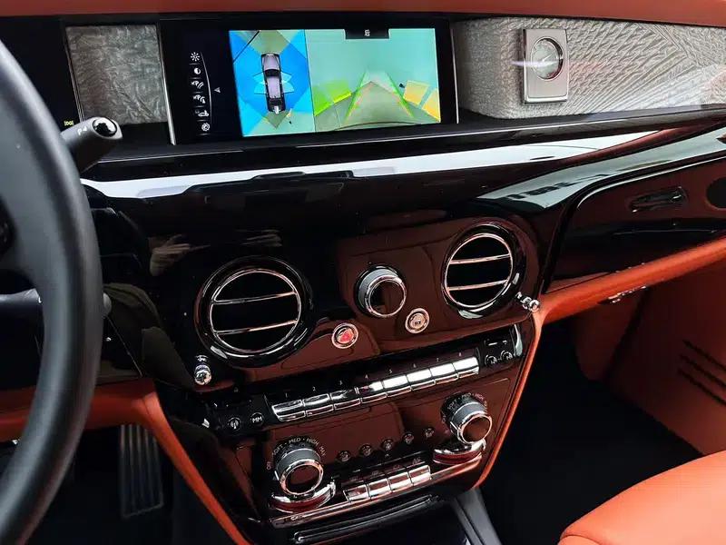 2018 Phantom 6.7T Long Wheelbase — миниатюра 17