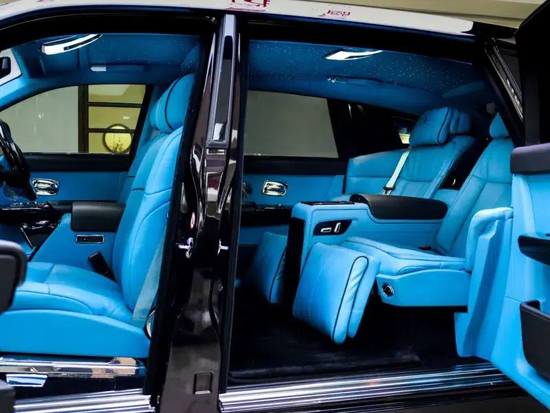 2006 Phantom 6.7L Extended Wheelbase (EWB) — миниатюра 9