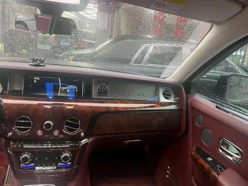 2018 Phantom 6.7T Long Wheelbase — миниатюра 4