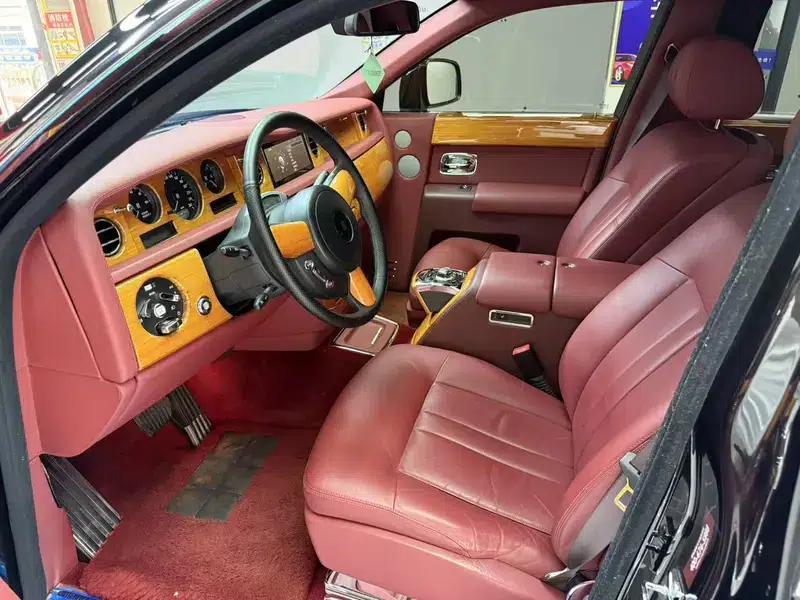 2013 Phantom 6.7L Standard Edition — миниатюра 9