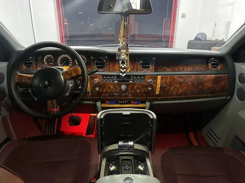 2004 Phantom 6.7L Standard Edition — миниатюра 8